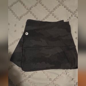 Lululemon Heritage 365 Deep Camo 25" Leggings